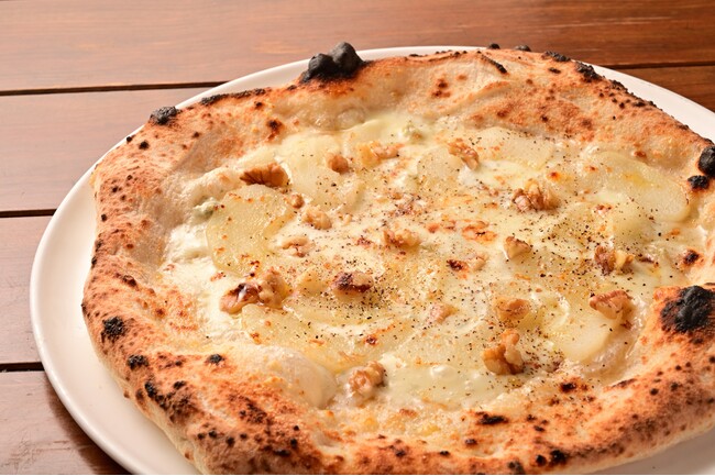 洋ナシとゴルゴンゾーラの大人ピッツァ1,450円