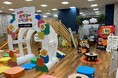 ピップ×イオンファンタジー「子育て応援プロジェクト」開始!未就学児の親の約 95%*1が「子遊び疲労を感じている」と回答。ピップエレキバンがホグシーランドでパパママに癒しの時間を提供!