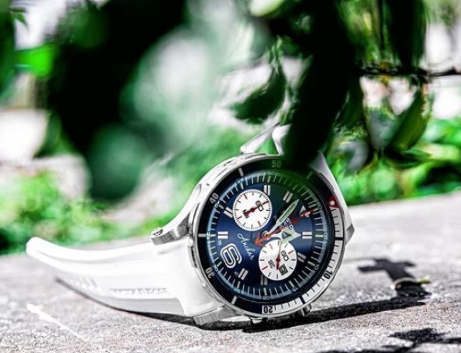 あらゆる過酷な環境も耐えうる屈強な腕時計VOSTOK EUROPEの人気モデル