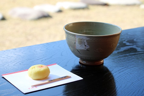 抹茶と和菓子のサービス（別途利用料がかかります）