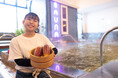 おふろcafe utataneで「カカオハスク風呂」や「チョコファウンテン」など五感でチョコにひたることができるバレンタインイベントを開催します