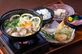The Ryokan Tokyo YUGAWARAに、湯河原の魅力をもっと知るための夕食「文豪の系譜を辿る地鶏鍋御膳」が新登場