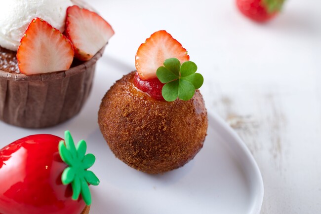 ストロベリードーナツ ストロベリードーナツ