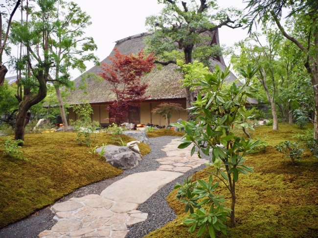 ã«ãã§å¤è¦³ã»åº­å