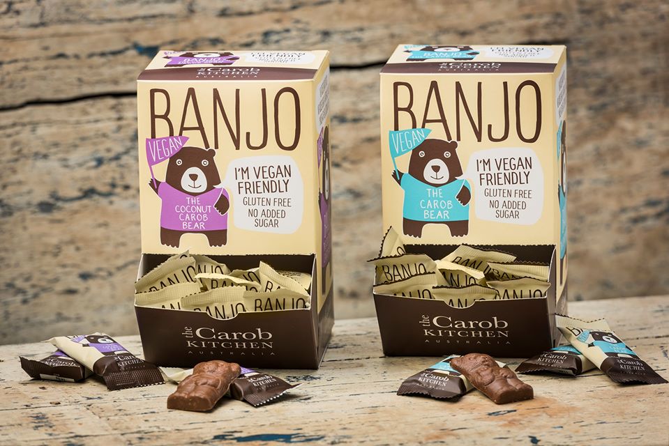 サステイナブルでヘルシー!次世代の"満足ビーガンチョコレート" 『ビーガンキャロブバンジョーベア』が日本初登場。 2020年1月6日(月)より発売開始。