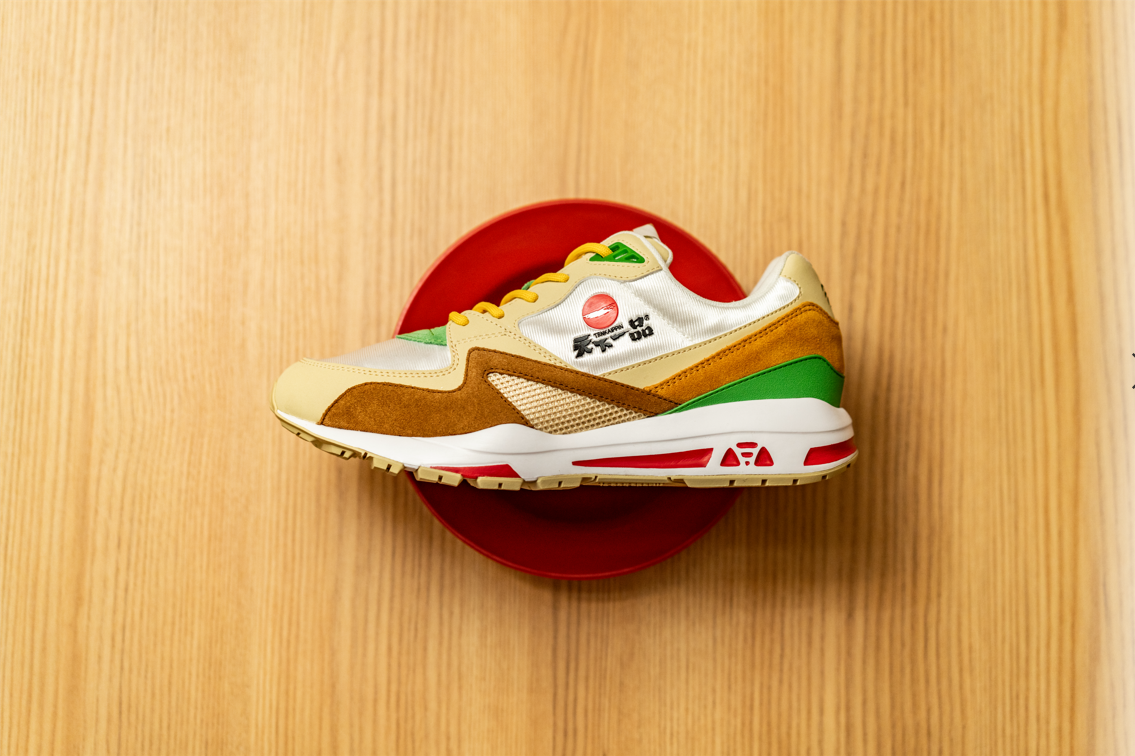 天下一品』×『le coq sportif』“鶏”が共通項ラーメンとファッションの