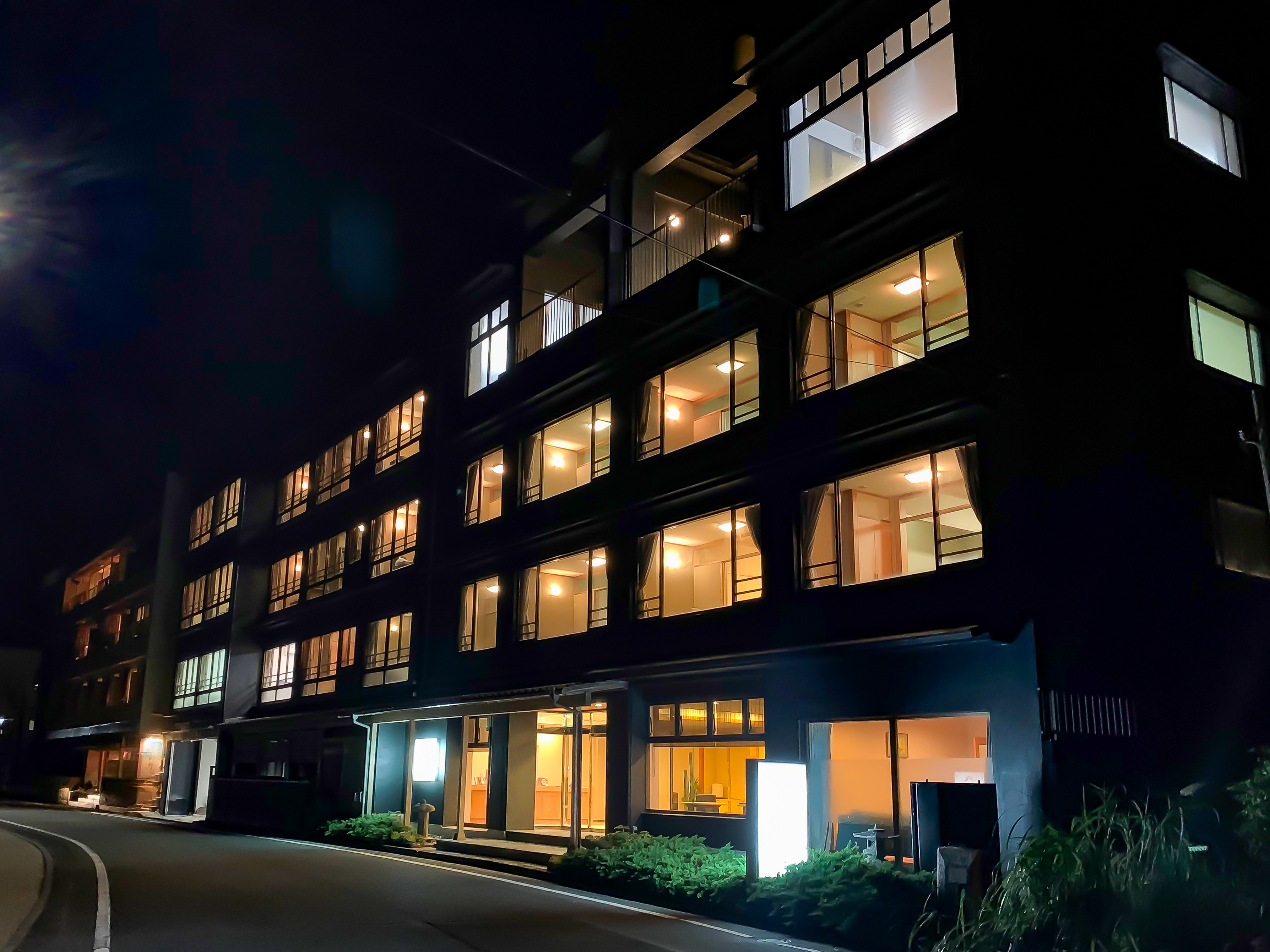 リニューアルオープン企画 宿泊料金30 引き 波のbgmが心地良いリラクゼーションホテル Hotel Resort 伊豆の音 貸切展望露天風呂からマジックアワーを独占して至福のひとときを Kyotoきよみず株式会社のプレスリリース
