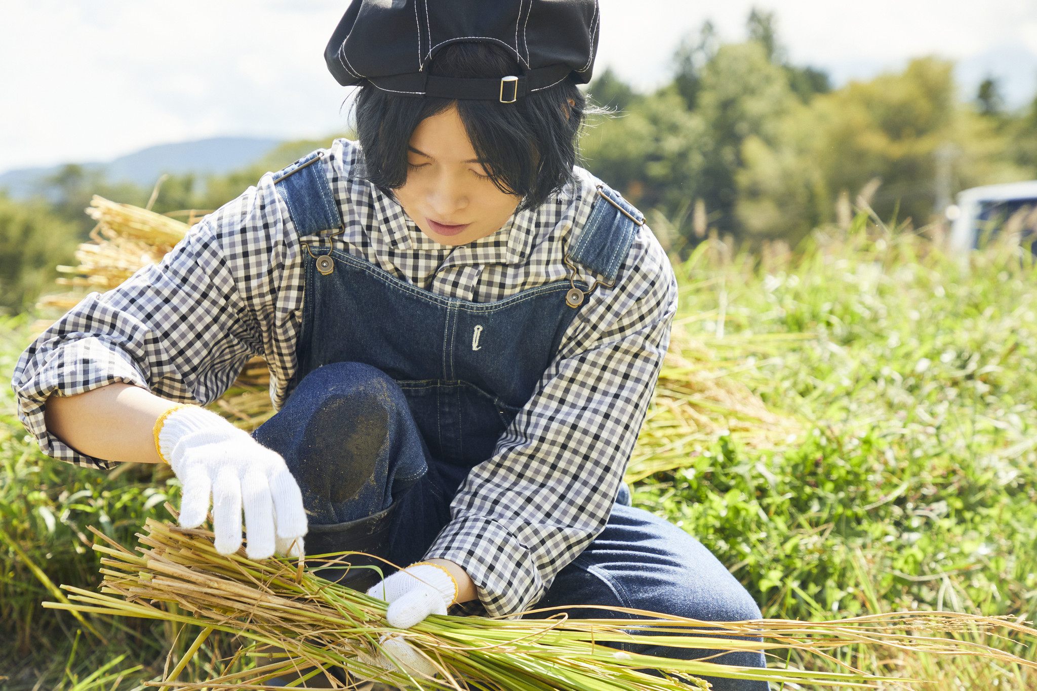 声優・斉藤壮馬が故郷・山梨県を代表する日本酒「七賢」と