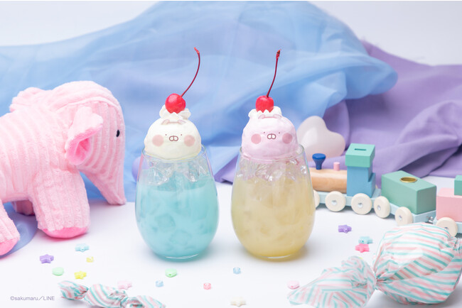 ちびちびうさまるのクリームソーダ(L) ちびちびうさこのクリームソーダ(R) 各990円 ちびちびうさまるのクリームソーダ(L) ちびちびうさこのクリームソーダ(R) 各990円