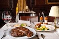 【ハワイ・Hy's steak house】ハワイ旅の思い出にぴったり!紀ノ国屋とのコラボバッグがお土産についたスペシャルコースが登場!