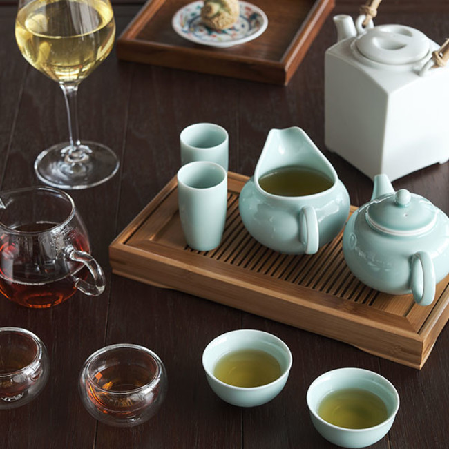 コースに合わせた台湾茶（東方美人茶・濃香凍頂烏龍茶・清香梨山烏龍茶）とうっちん茶