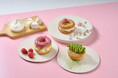 【koe donuts】春のひとときを楽しむ季節限定ドーナツ・「桜」「苺」「抹茶」と爽やかなチーズクリームが彩る旬の味わい