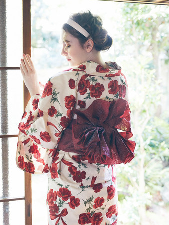 Maison de FLEUR 2021年 YUKATA COLLECTION 初夏を告げる「コクリコ