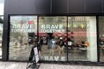 メイベリン ニューヨーク、困難な状況にある少女たちのメンタルヘルスを支援。ブランドの社会貢献活動「Brave Together」の一環として、NPO法人BONDプロジェクトとイベントを開催