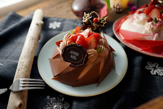 パティシエ兼ショコラティエ セバスチャン ブイエ のクリスマスケーキのご予約を承ります ジェイ ワークス株式会社のプレスリリース
