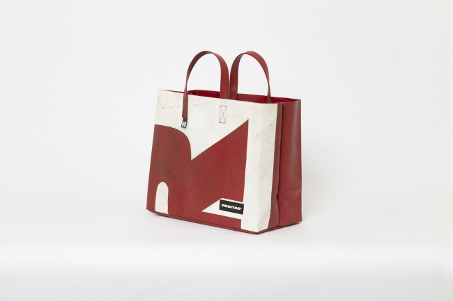 FREITAG F704 CAKE BAG URBAN RESEARCH-