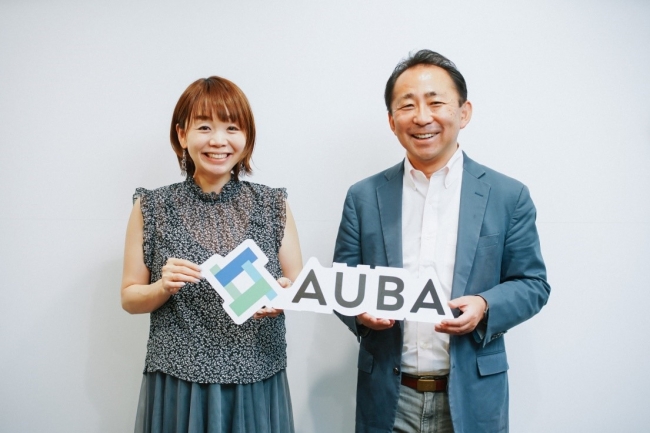 写真左から、eiicon company代表founder 中村 亜由子、同 顧問 西口 尚宏氏