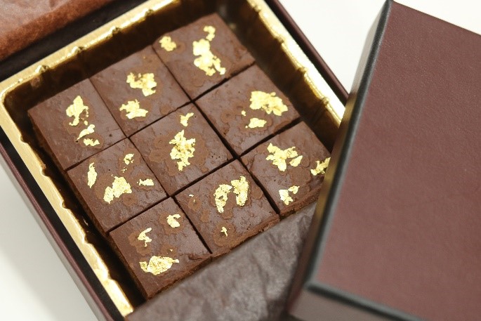 超目玉アイテム バレンタイン チョコギフト 景品 キューブチョコ4個 0個セット販売 生チョコ風キューブチョコ入お菓子 販促品 まとめ買い歓迎 Todomundo Org