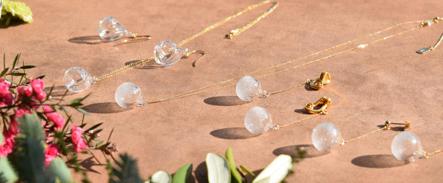 福島の硝子職人によるハンドメイドガラス工房が アロマオイルを注入できるエシカルなガラス アクセサリー アローム コロン シリーズをリリース 株式会社小高ワーカーズベースのプレスリリース