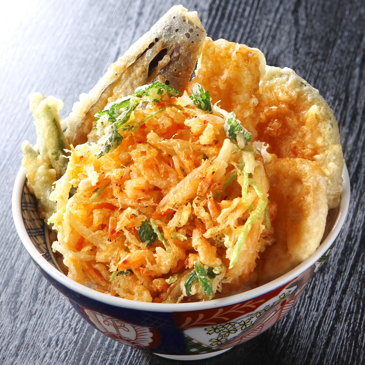 旬の香ばしい美味しさ 桜海老 をかき揚げで 宅配どんぶり どんまつ 春の新作 株式会社フォーシーズのプレスリリース