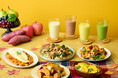 【深みを味わう秋の朝】全国のコンフォートホテルの無料朝食にさつまいもやブドウなど旬の食材を使った秋限定スムージー4種と日替わりおかず5種が9月1日より登場