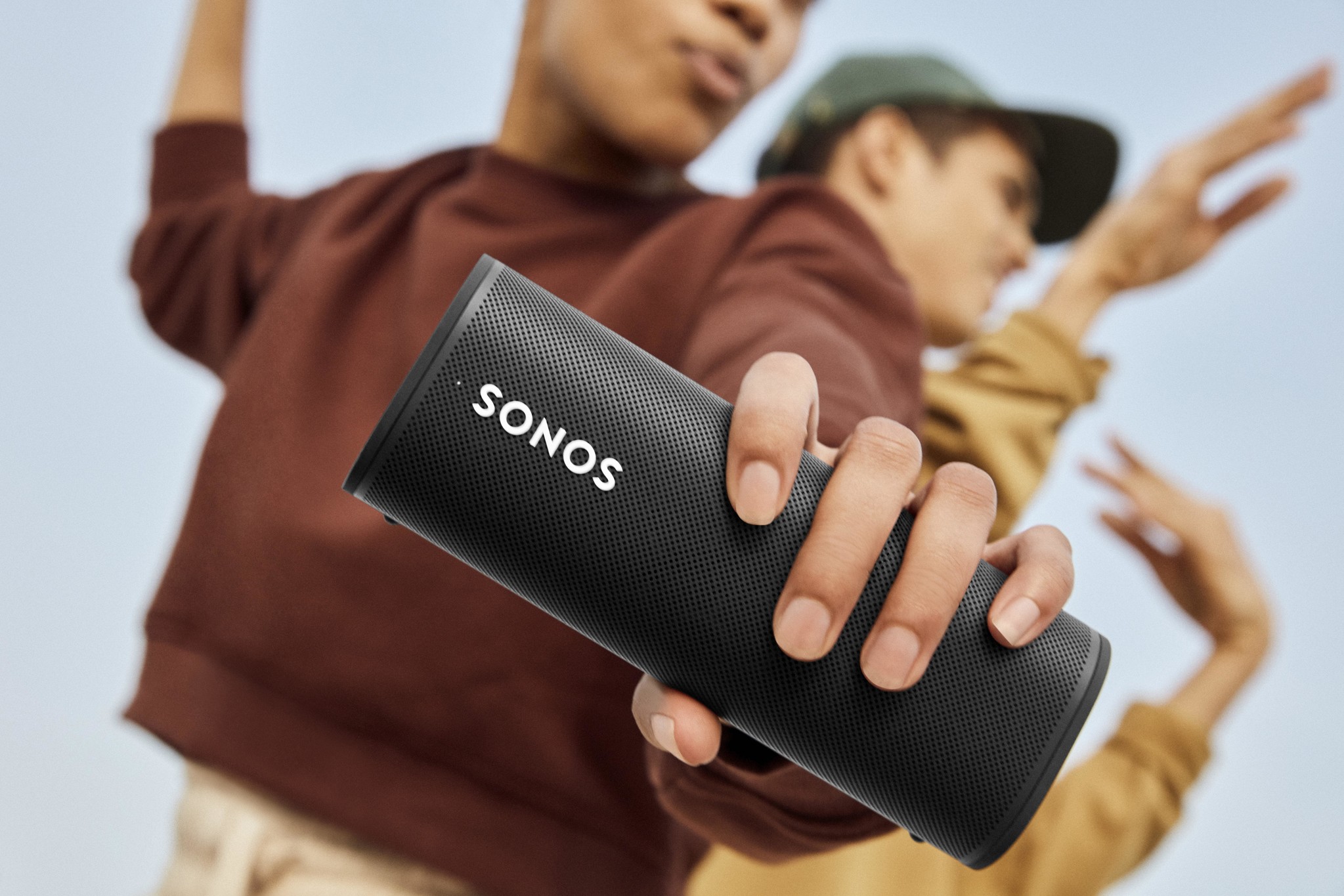 革新的なポータブルスマートスピーカー Sonos Roamいよいよ8月から国内販売開始｜Sonos Japan合同会社のプレスリリース