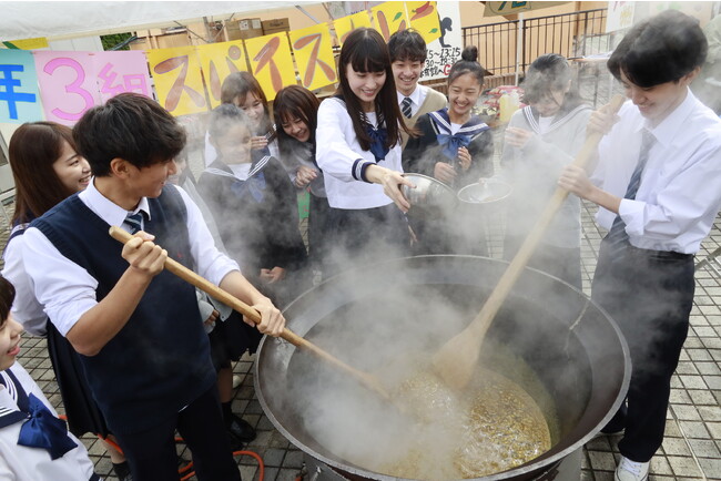 「スパイスより愛を込めて。」 「スパイスより愛を込めて。」