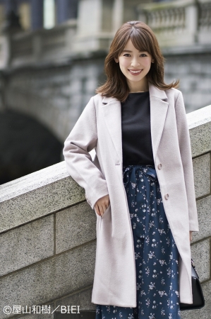 ハニーズホールディングス イメージモデルに泉里香さんを起用 Story ストーリィ オフィシャルサイト