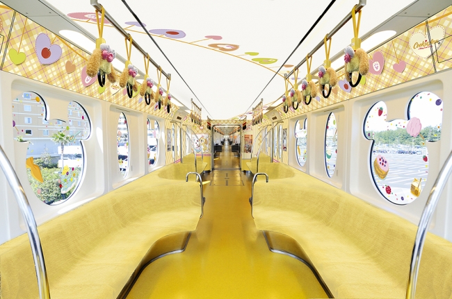 本日 東京ディズニーシー に登場した クッキー アン もデザインされたふわふわのモノレール ダッフィー フレンズ ライナー が期間限定で運行 株式会社舞浜リゾートラインのプレスリリース