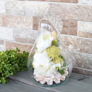 一生の想い出を残すお手伝い ブーケ保存加工専門店シンフラワーより数量限定ガラス商品が登場 シンフラワー 株式会社のプレスリリース