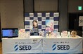 40歳以上女性 約7割が『手元の文字が読みにくくなった』と回答約8割が遠近両用コンタクトレンズに興味あり!