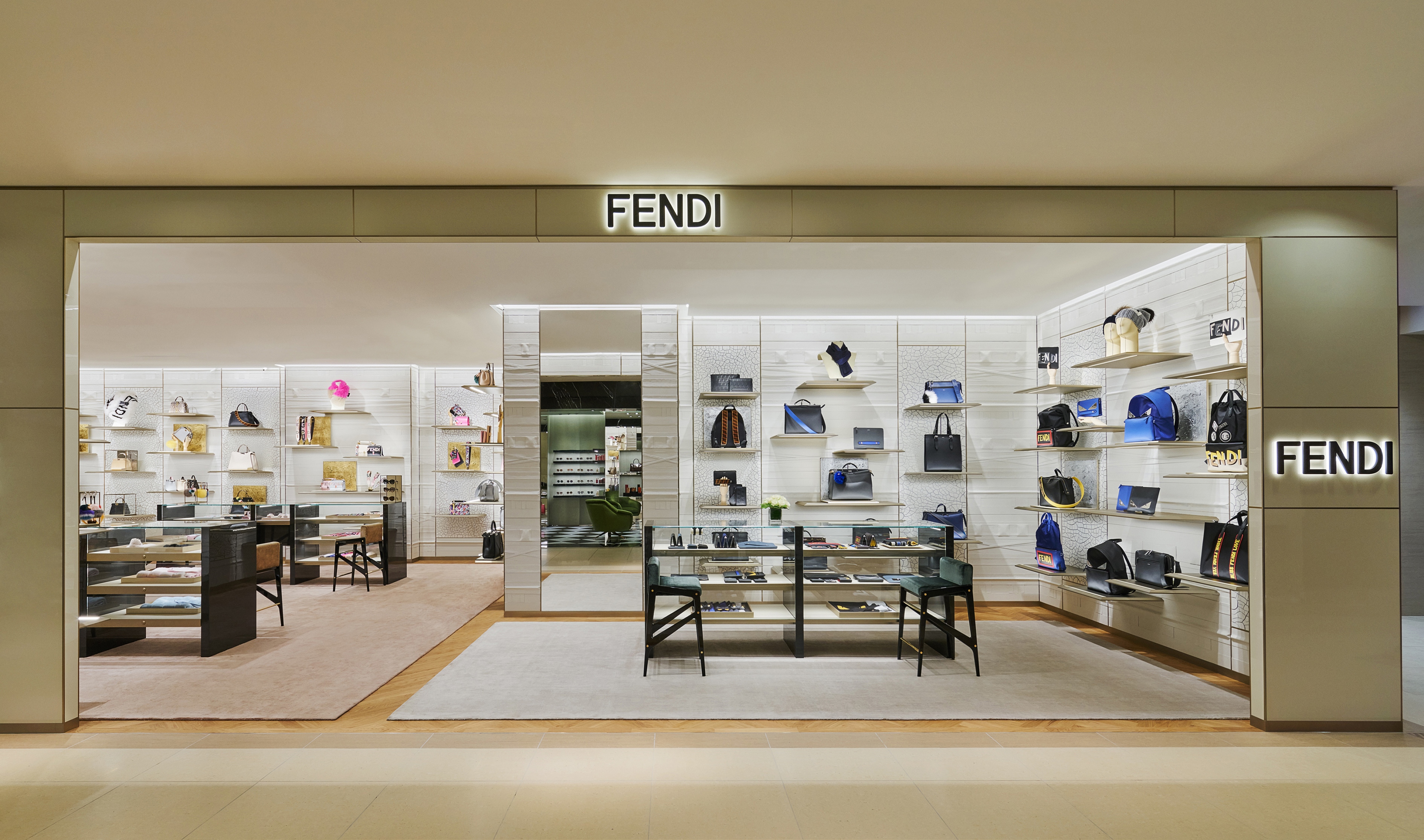 フェンディ 博多阪急店が、１１月２２日（水）に新規オープン