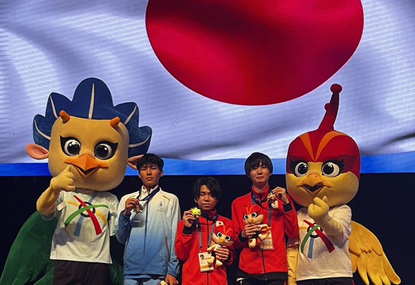 第2回東アジアユース競技大会（2023年 ウランバートル）の正式競技として実施されたeスポーツ競技では金メダルと銅メダルを獲得