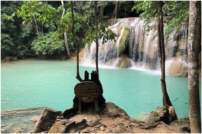 エラワンの滝 エラワンの滝