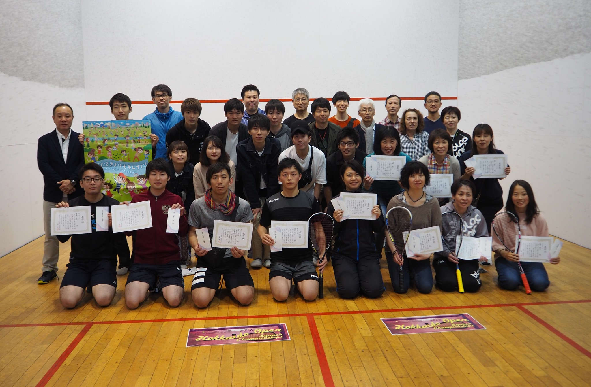 スカッシュ 北海道オープン 清沢選手 池田選手が初優勝を飾る 公益社団法人日本スカッシュ協会のプレスリリース