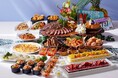 【ロイヤルパークホテル】ハワイの伝統料理を存分に味わう「ハワイアンブッフェ」が夏季限定で初登場!
