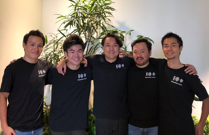 リザーバコンピューティングで「少量データ×リアルタイム学習」を実現するAIスタートアップQuantumCoreが、JAFCOとIDATEN Venturesから約1.6億円の資金調達を実施