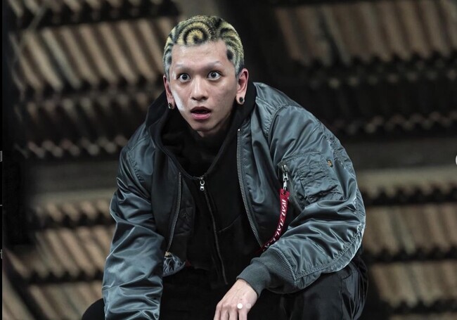 `ic̓oj FADE&LINE wO wAX^CXgiSgE~YLj