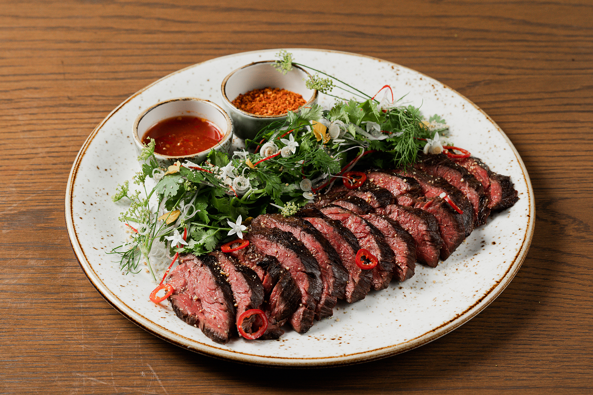 TRANSIT GENERAL OFFICEを代表する9店舗から、とっておきの肉メニューが揃う「SUMMER MEAT FAIR」を2020年8月13日(木)より販売が決定！