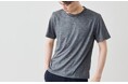 ウール特許糸「NIKKE AXIO®」を使用した、「NIKKE AXIO PremiumドレープTシャツ」登場。JAXAの宇宙船内服にも採用