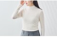 富山県の縫製工場とのコラボ。からだをやさしく包み込む、”シルク”を配合した極上カットソーが登場