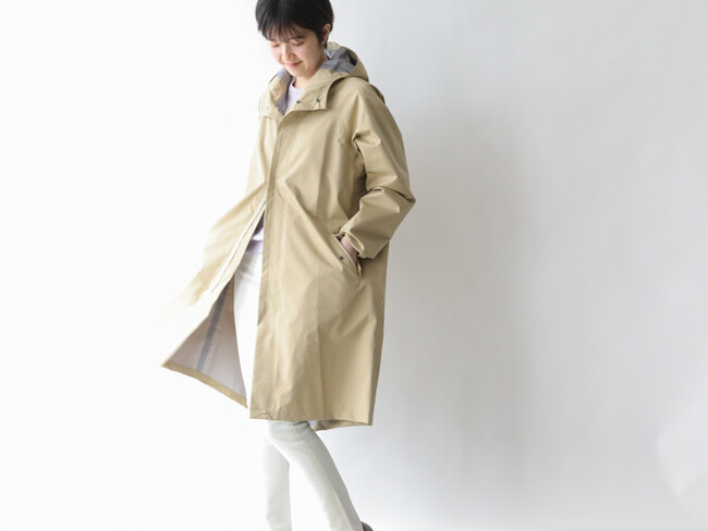 日本製ファッションブランド・ファクトリエ初！「完全防水」の晴雨兼用