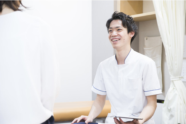 施術前は不調などのお悩みを徹底的にヒアリング 施術前は不調などのお悩みを徹底的にヒアリング