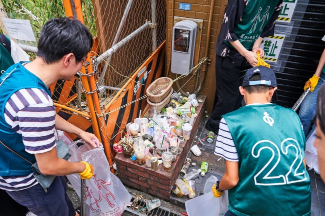 日本初 タピオカ専用ゴミ箱 が 東京 原宿に設置 認定npo法人 グリーンバードのプレスリリース