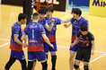 【バレー/Vリーグ】V1は大波乱の一日に！男子は8位のFC東京が首位の堺を下し、女子は7位のPFUが2位のNECに勝利