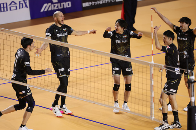 フルセットの激闘を制したWD名古屋 2月12日 対JT広島戦 第1セット フルセットの激闘を制したWD名古屋 2月12日 対JT広島戦 第1セット