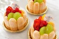 【明治記念館】「ダイナースクラブ フランス パティスリーウィーク2026」7月30日(木)まで期間限定スイーツ「シャルロット・フリュイ」を販売中 - フルーツとチーズムースが織りなす華やかな一品 -
