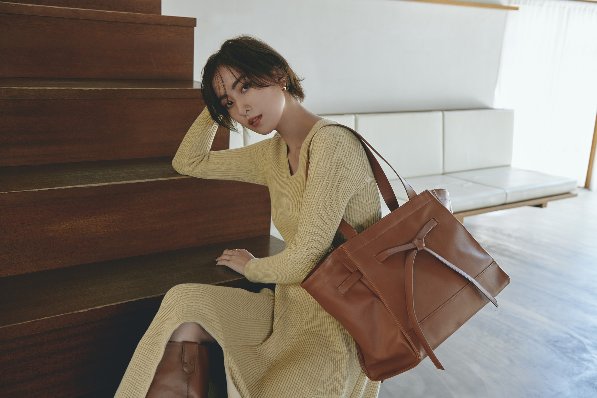 モデルのソンイが手掛ける「SWU」で即完した「MULTIWAY BIG TOTE BAG