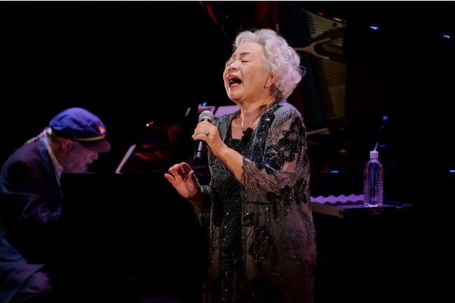 2023年２月19日　I‘M A SHOW公演から Photo Herbie Yamaguchi