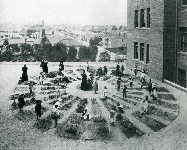 Children’s garden, unidentified kindergarten, Los Angeles, ca.1900.